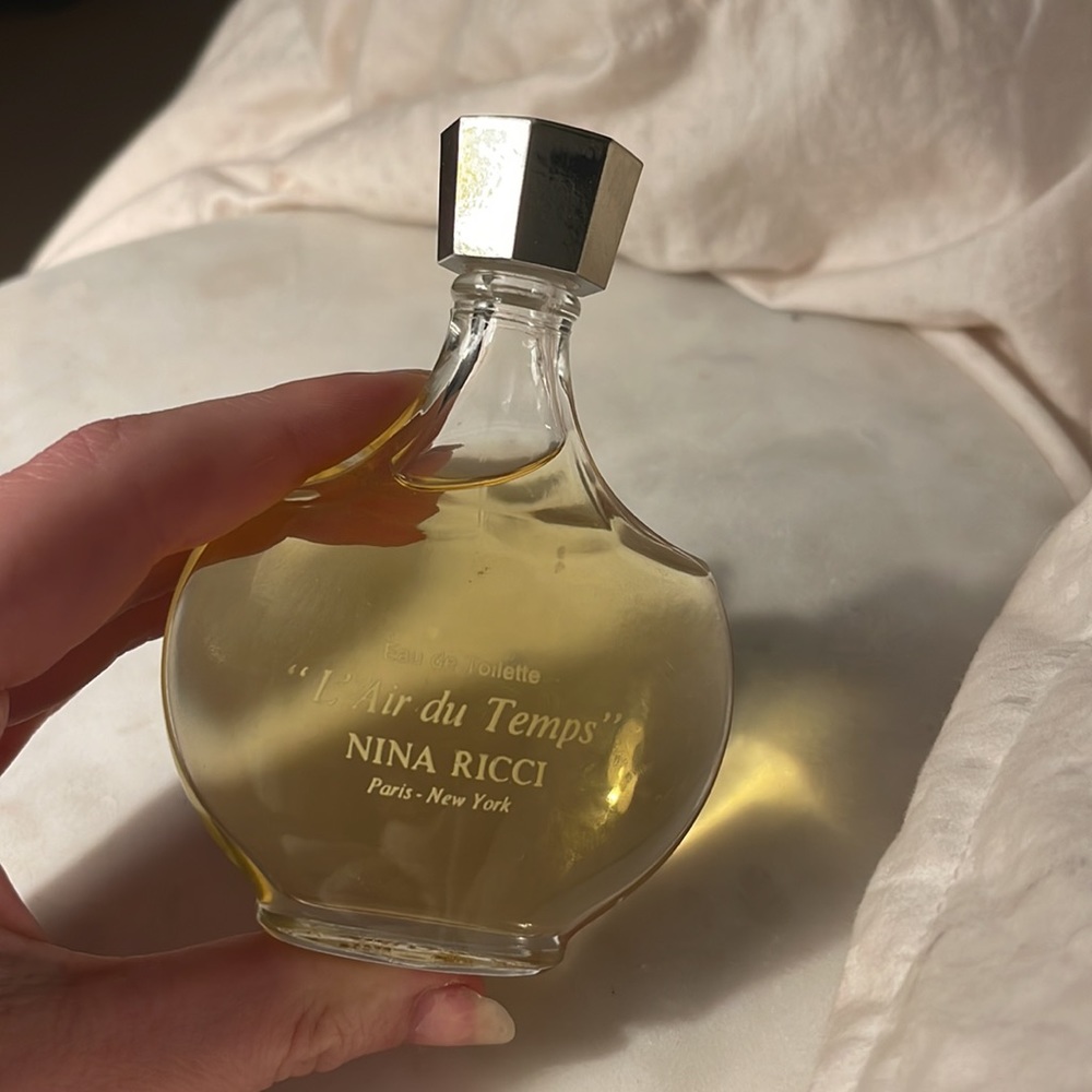 Vintage Nina Ricci “L’Air du Temps”